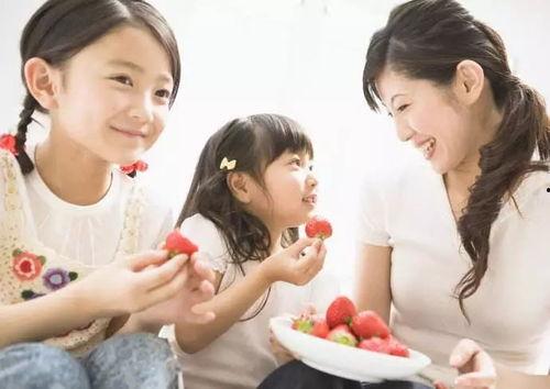 吃瓜娱乐君保姆带孩子,温馨日常与育儿心得分享